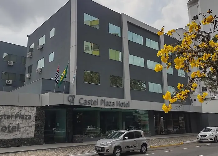 Castel Plaza Hotel