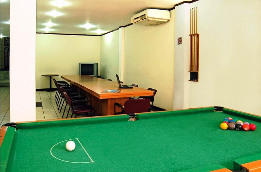 Castel Plaza Hotel 3*