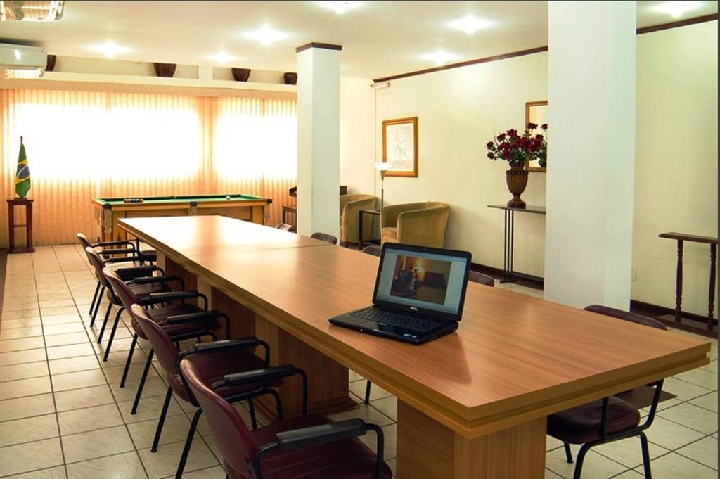 Castel Plaza 3* Resende